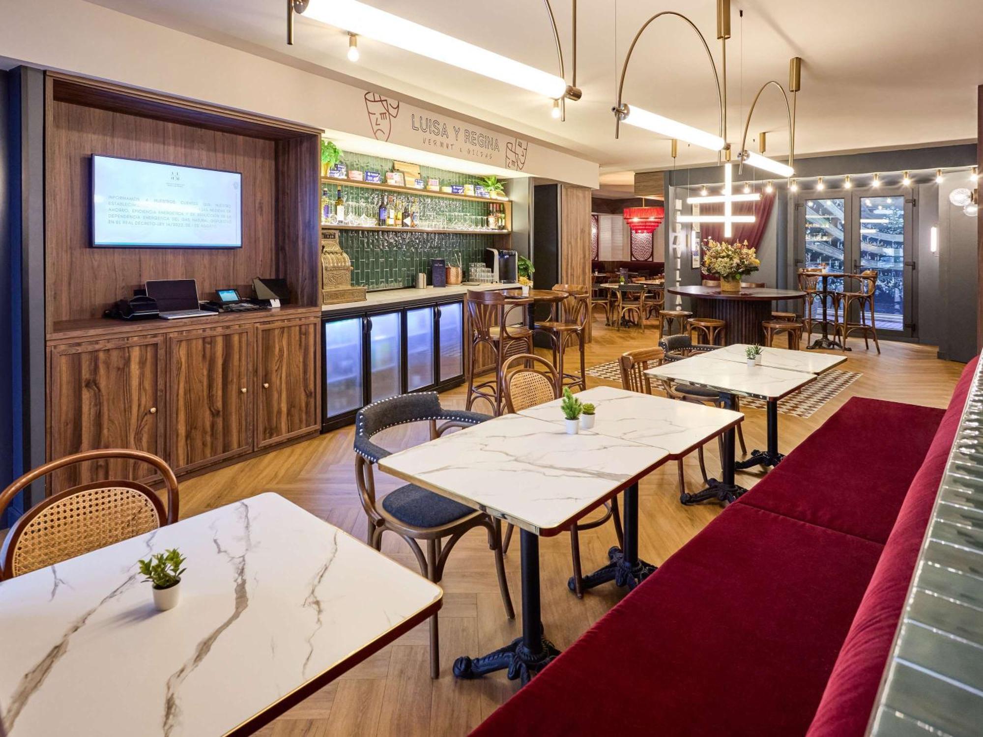 马德里炫酷宜必思酒店 外观 照片